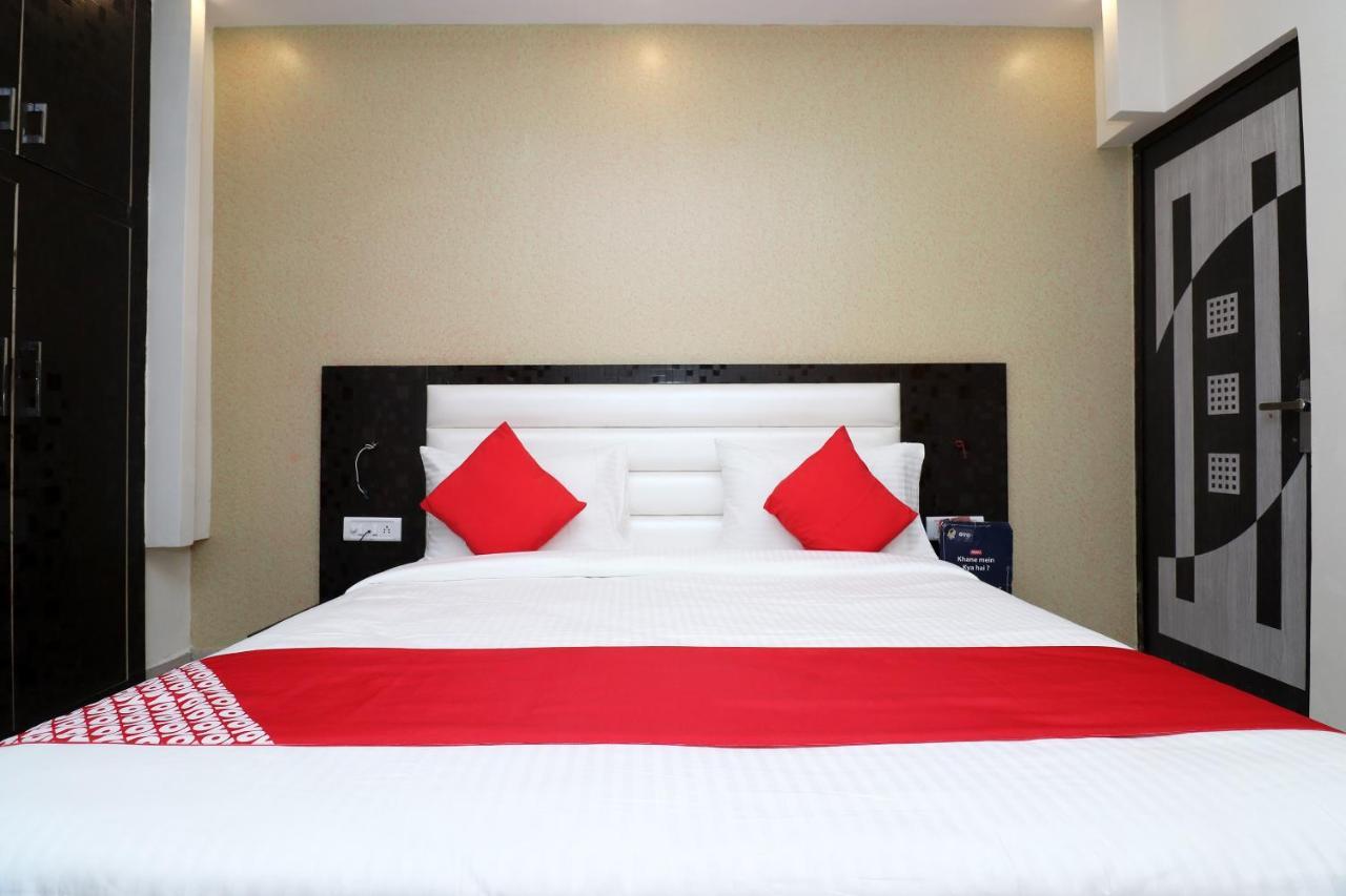 Oyo 25130 Hotel Royal Inn Nové Dillí Exteriér fotografie